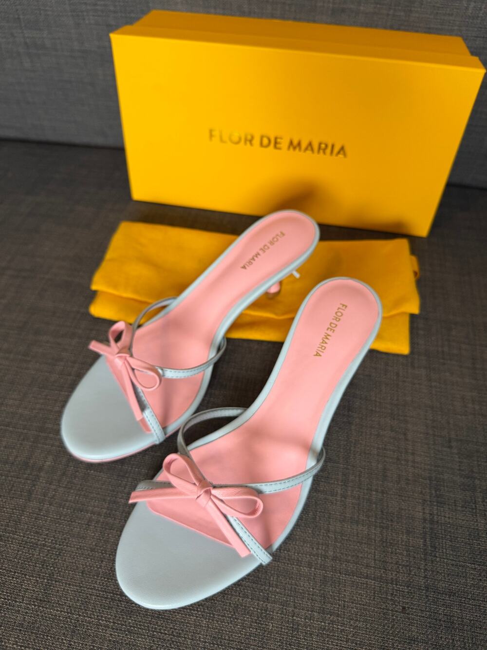 NIB Flor de Maria Charlotte 55 Blue Pink Nappa Leather Bow Sandals Size 6